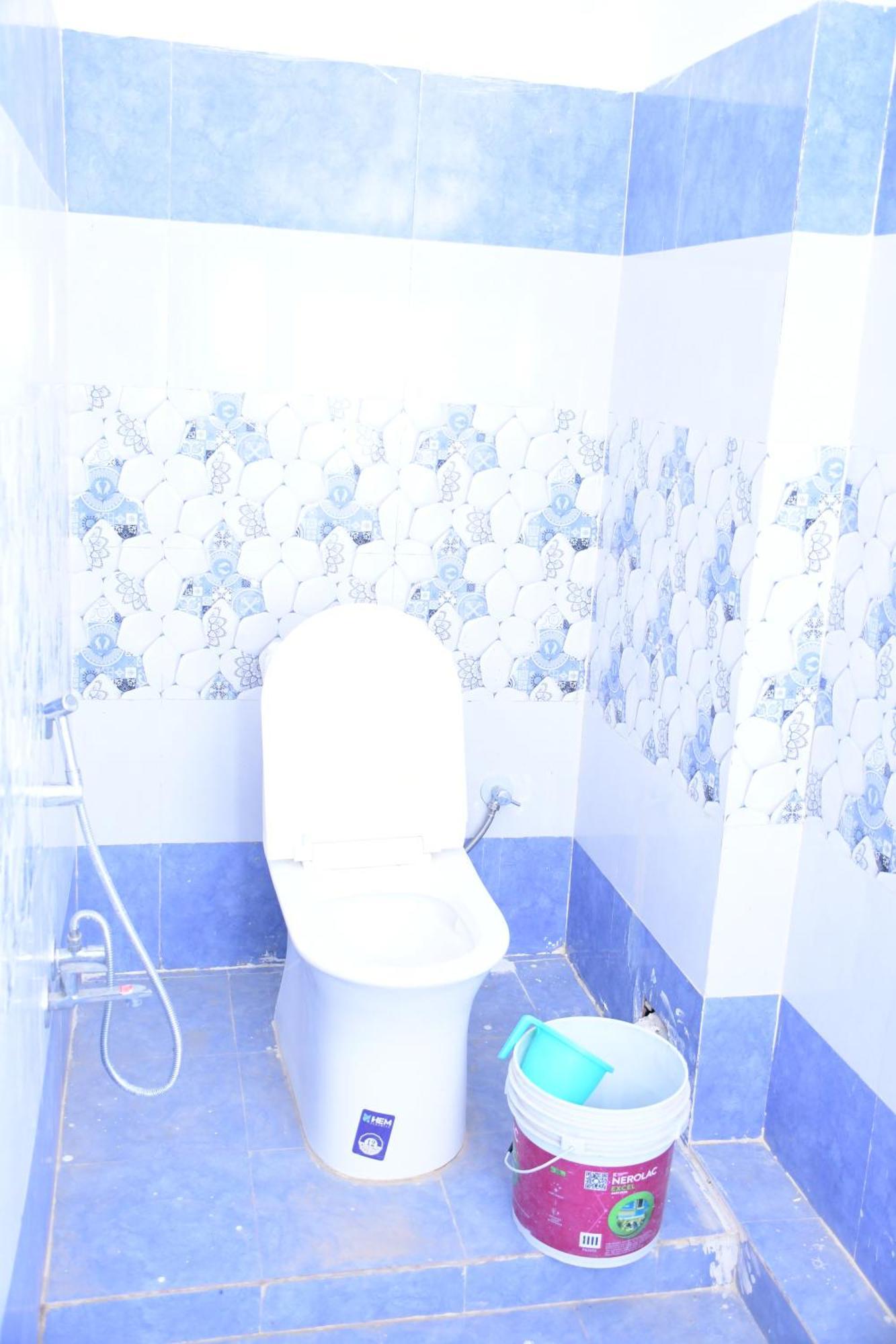 Shree Ram Hotel Ayodhya Ngoại thất bức ảnh